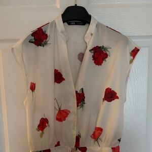 Zara Women's Red Floral Blouse